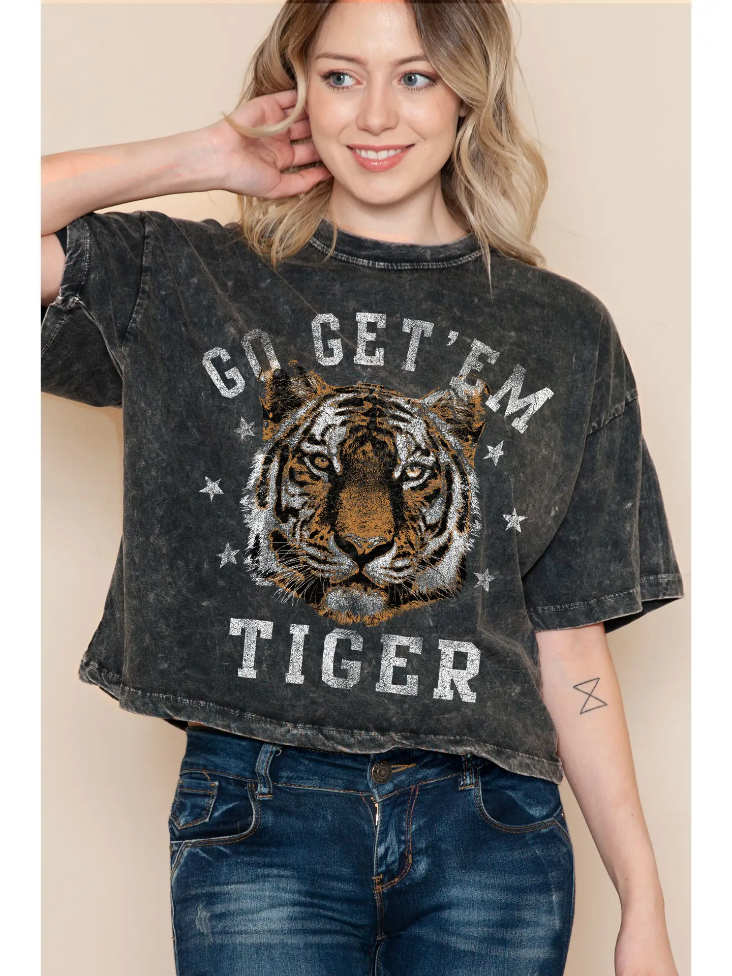 Go Get'em Tiger Cropped Tee